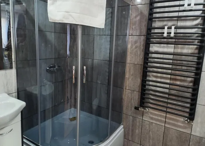 Korona Przy Termach Cieplickich 10proc Rabatu Do Term Cieplice Self Check In 24h Jelenia Gora